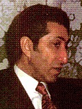 منوچهر بهزادى