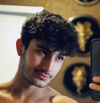 Parsa Rezadost