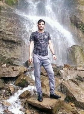 عرفان خزایی