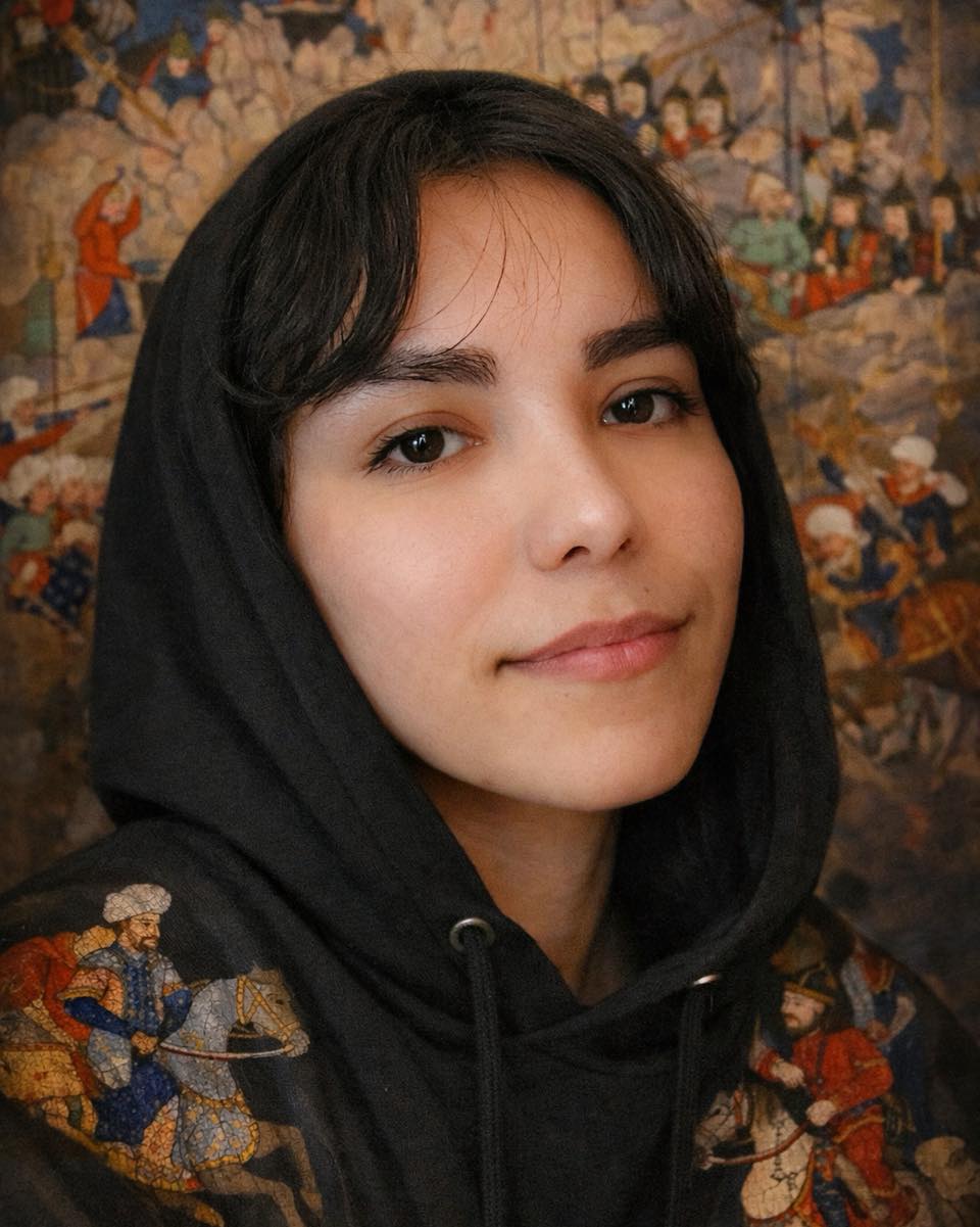 مریم لقمانی