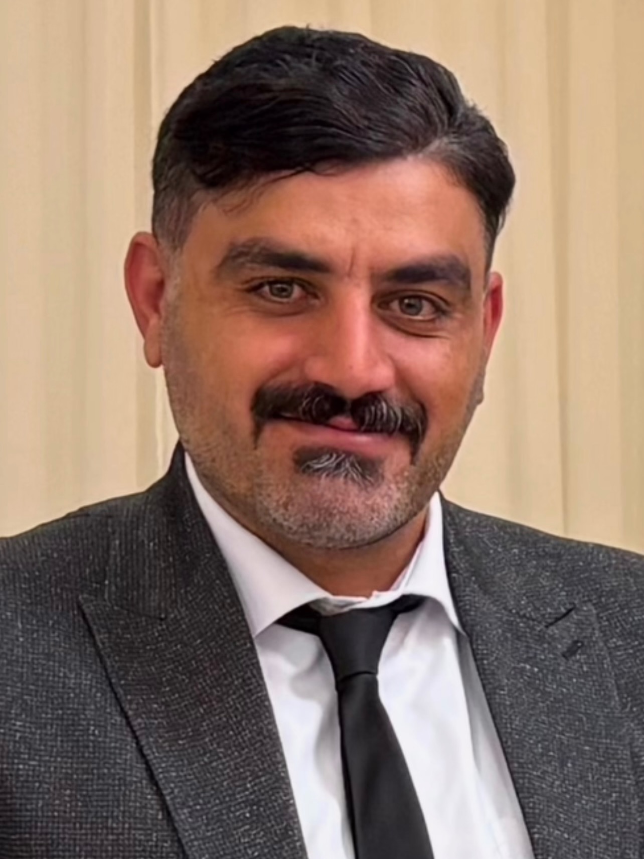 امین پویان سرشت
