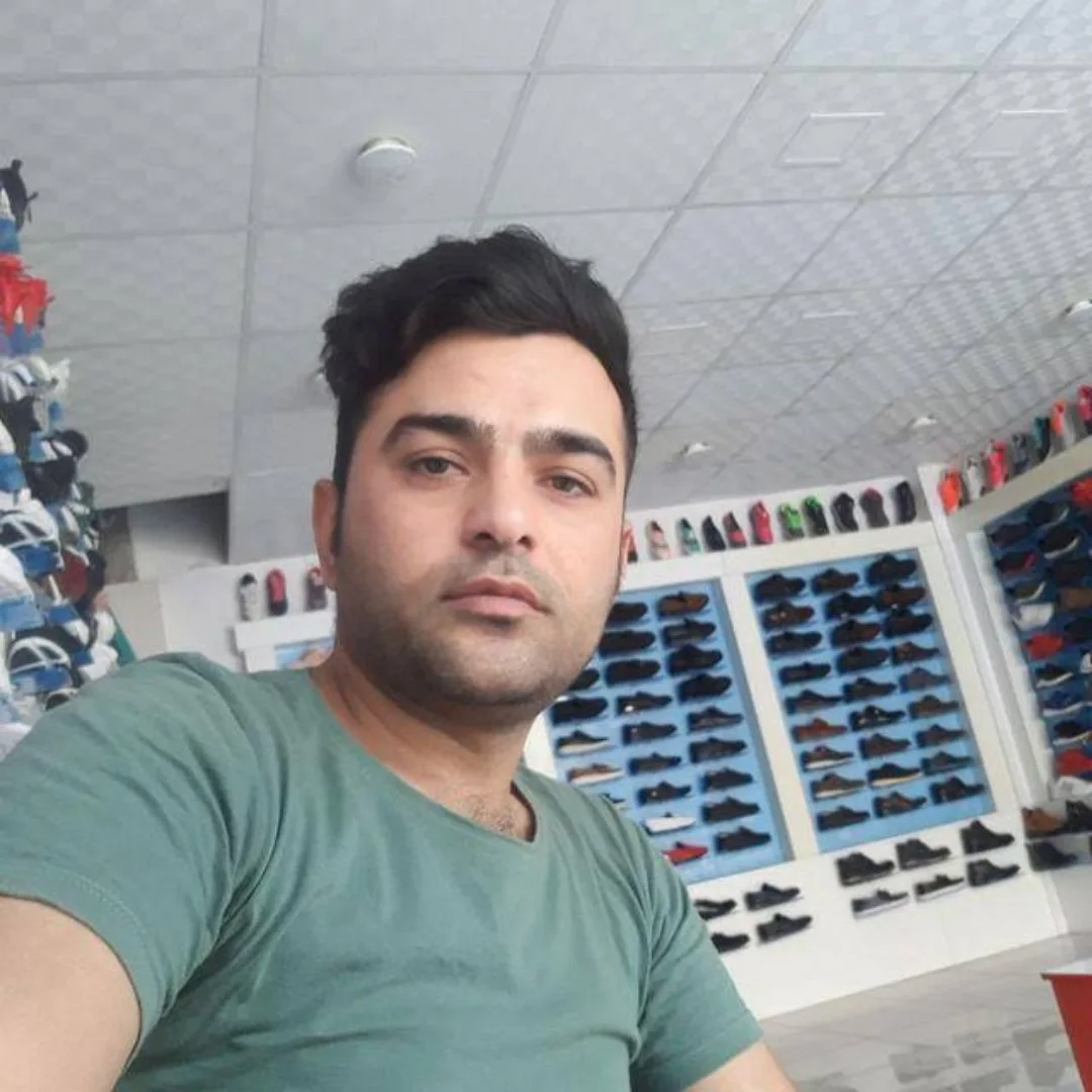 نادر ستوده