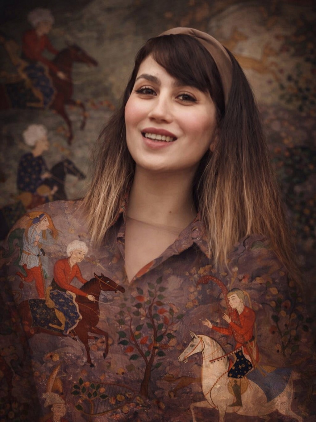 ستایش سوسنآبادی