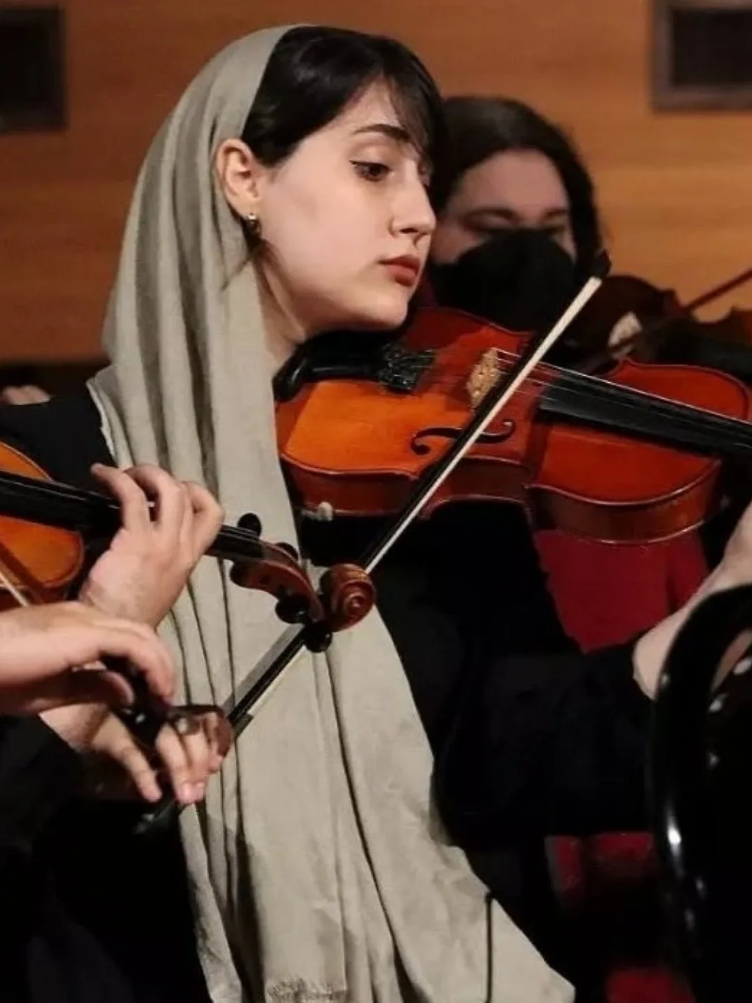 صنم بابایی