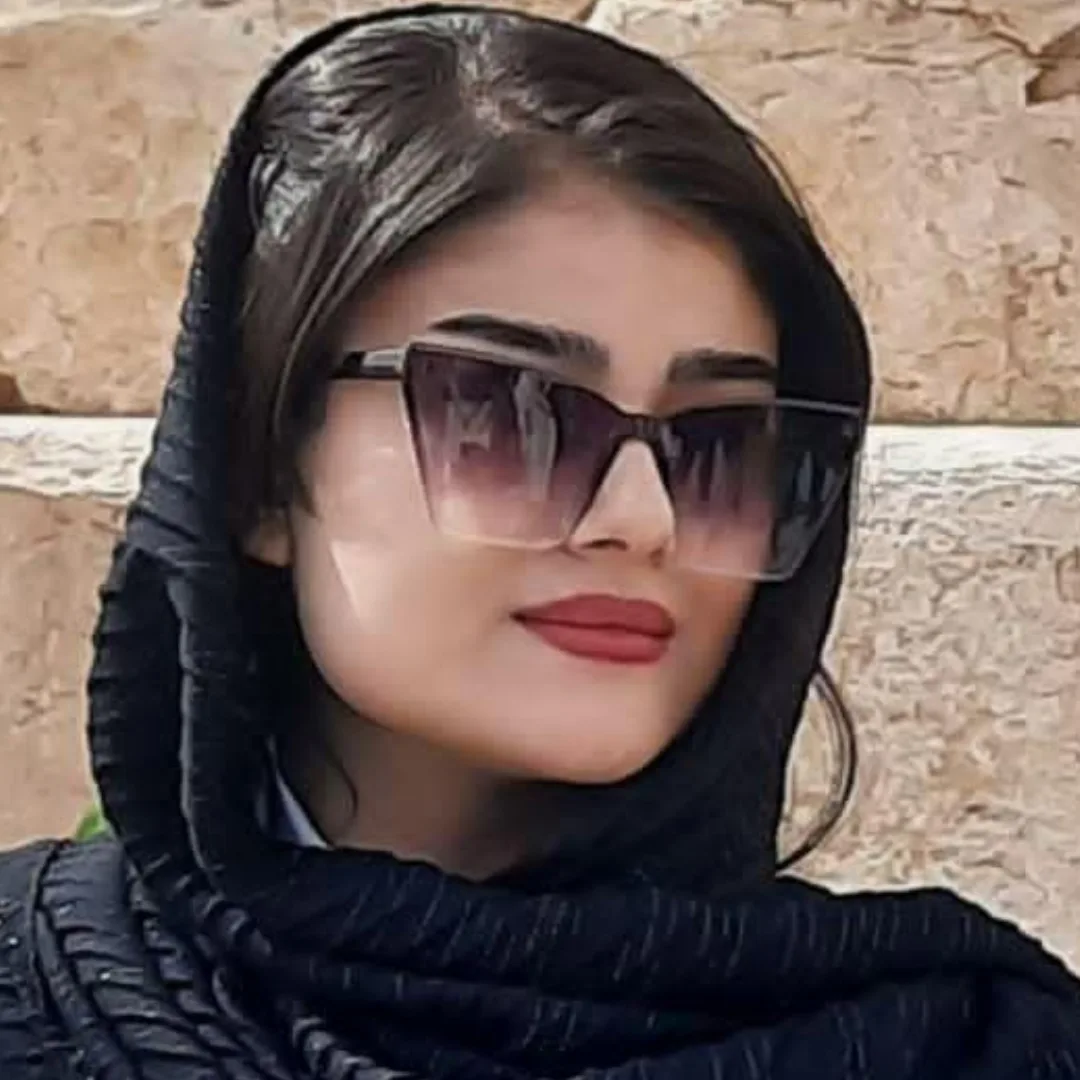 غزل احمنی