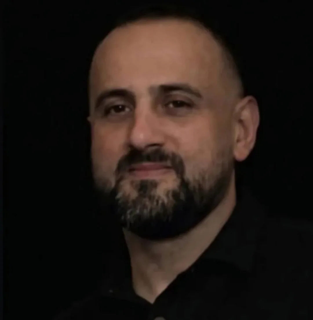 امین پیرو