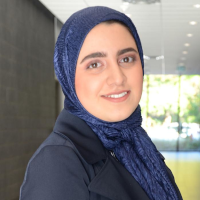 زینب لاری — تصویر 2